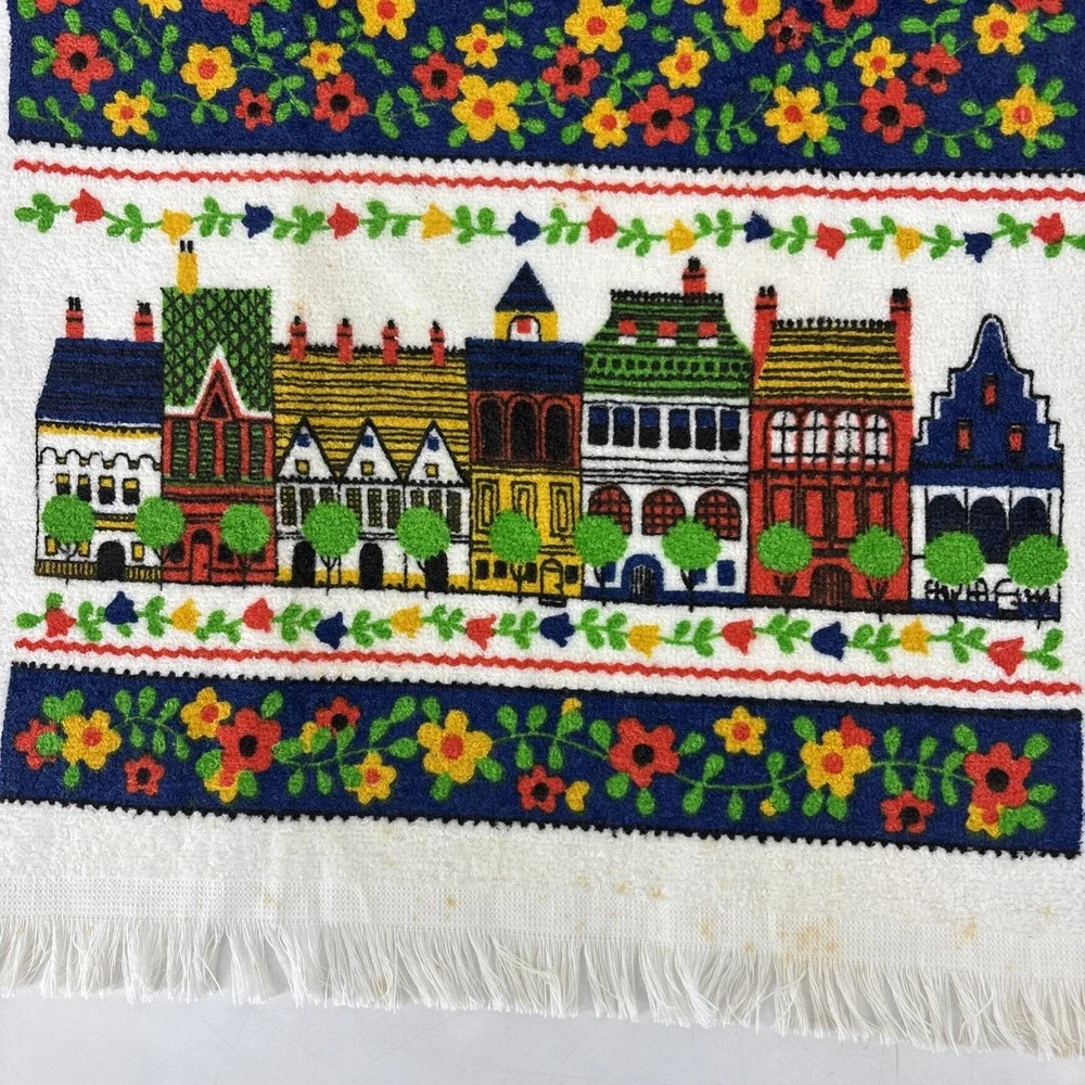 1970s Dish‎ Towel & Dishcloth Set by Sayco Kitchen Towels Row Home Country Town